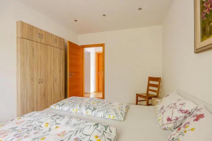 Apartment Mit 78Qm Naturns Exteriér fotografie